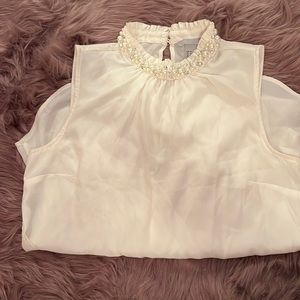 High neck with pearls top